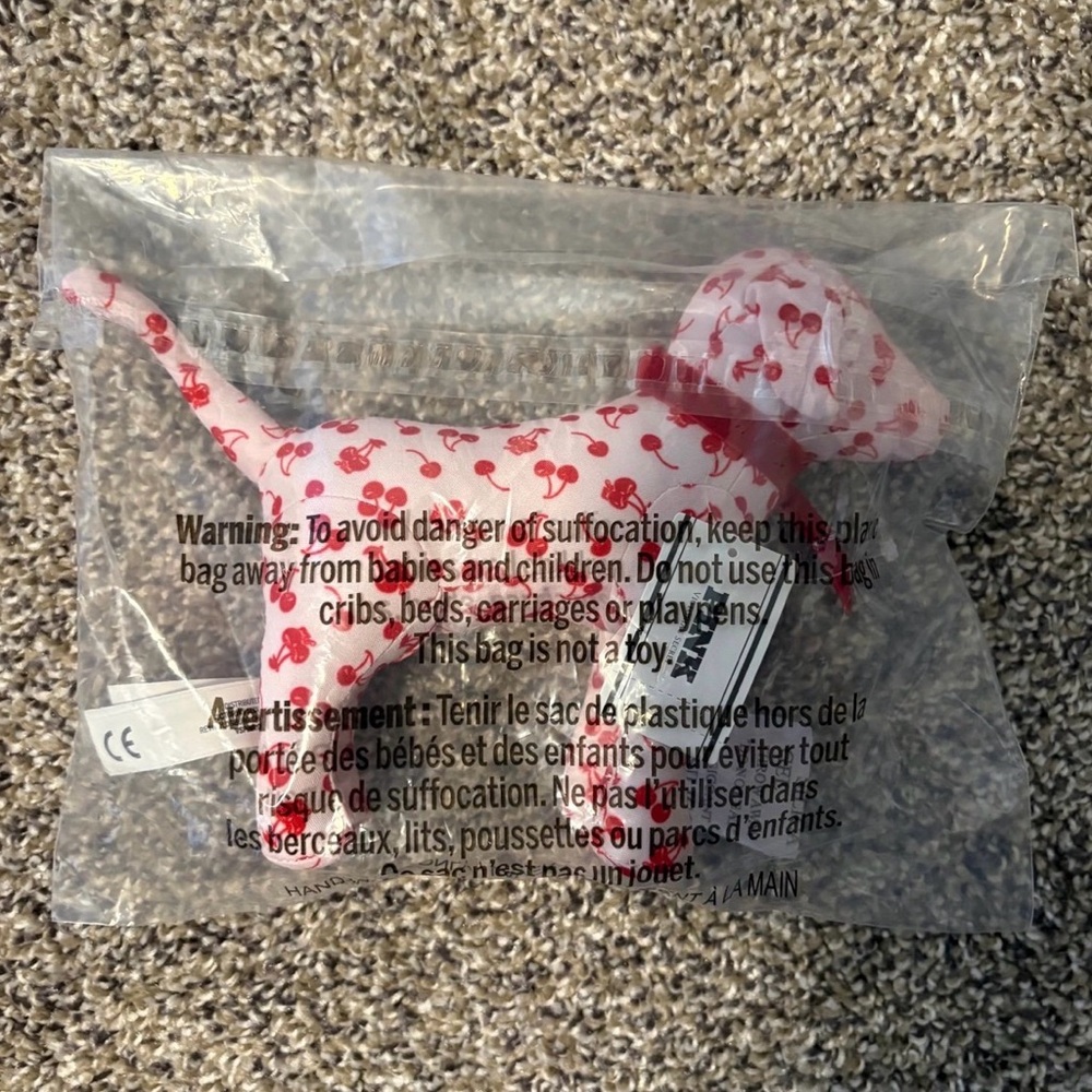 NWT Victoria’s Secret 2026 PINK Valentine’s Mini Dog "Galentine's Day" Plush - Picture 3 of 3